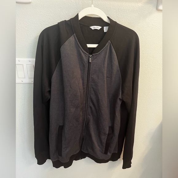 Mens black and grey Calvin Klein jacket - Picture 1 of 6